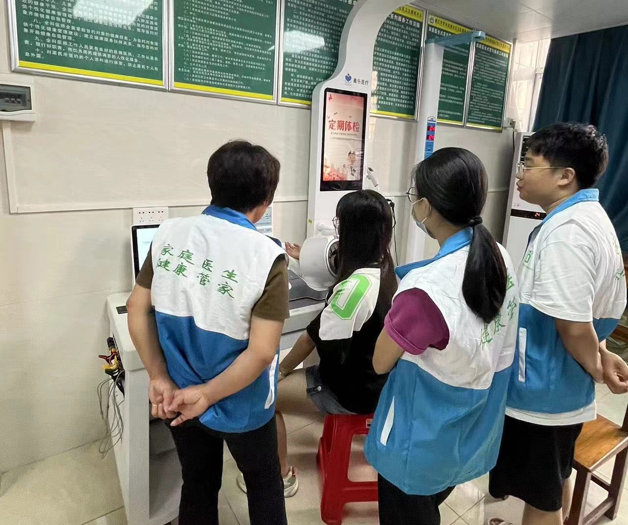 健康小屋——職工們的隨身“醫(yī)助” 健康小屋——職工們的隨身“醫(yī)助”